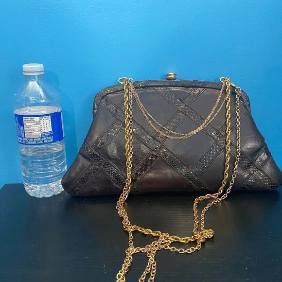 Handbags - Beautiful  leather purse/clutch